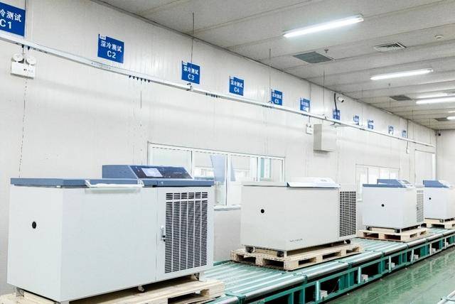 菱医疗冰箱入驻首都医科大学凯发平台科技进校园 长虹美(图2)